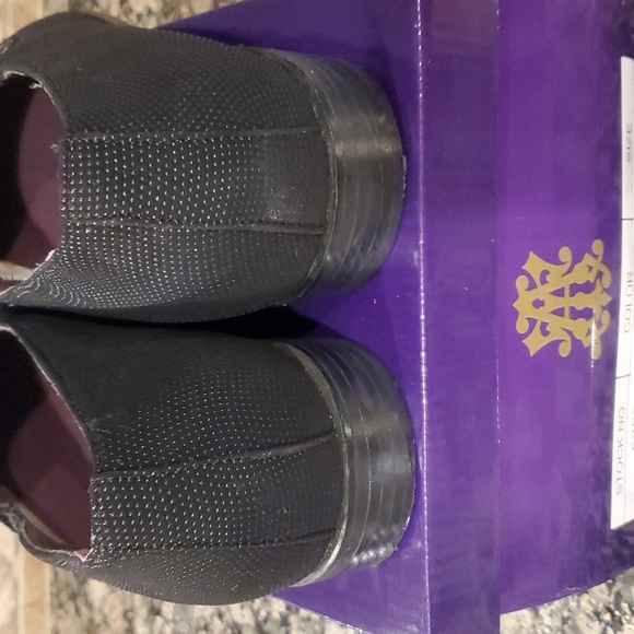 Men's Milano footwear black beaded look slip on dress shoes EUC worn once - Picture 2 of 5
